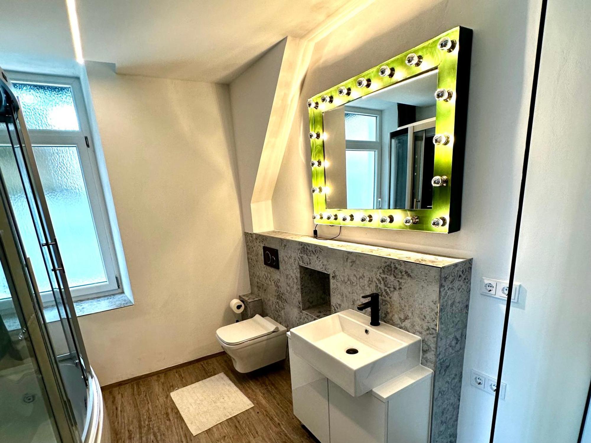 Beefree Whirlpoolsuite34-Free Parking & Fast Internet Pasov Exteriér fotografie