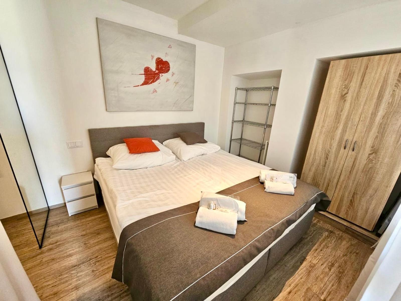 Beefree Whirlpoolsuite34-Free Parking & Fast Internet Pasov Exteriér fotografie